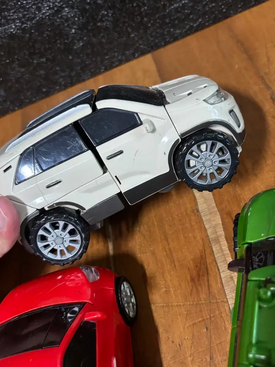 thumbnail-4